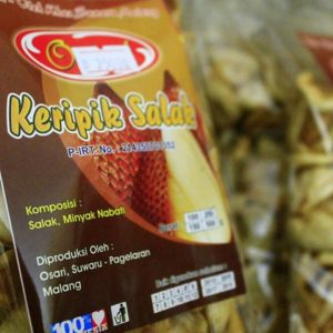 Keripik Salak produksi warga Suwaru