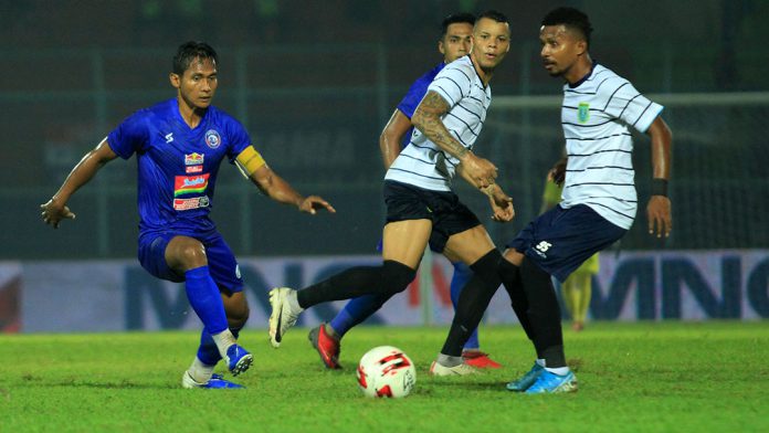 Lima Bintang Arema yang Absen Lawan Persija